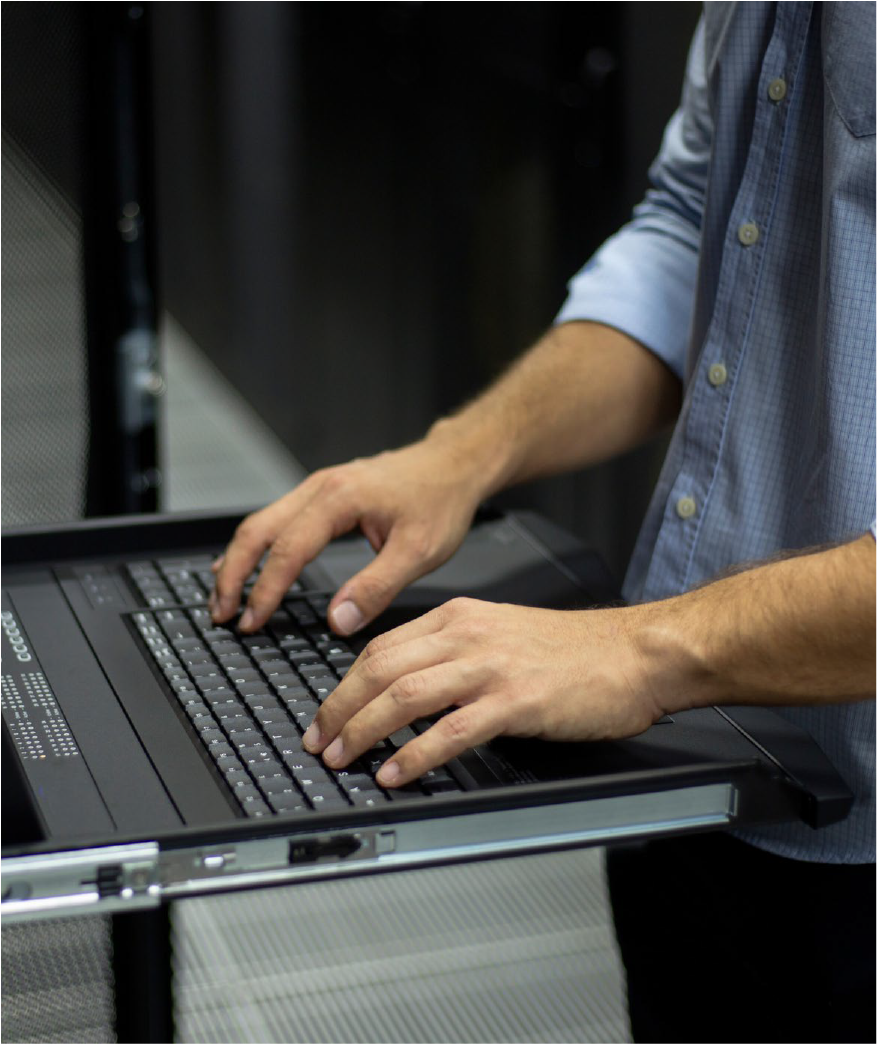 Data Center<br />
Relocation